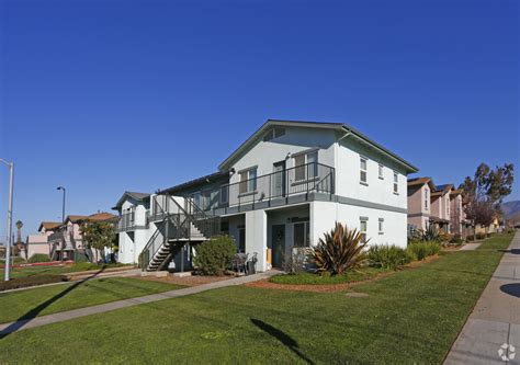 2 ba. . Monterey apartments for rent